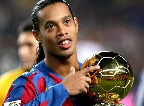 黄老板：打断阿莫林采访那时我喝了酒，我已经吸取了教训.