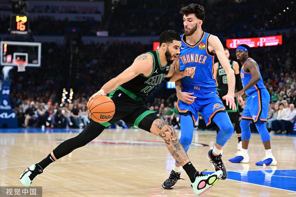 一袭银色长 一袭银色长