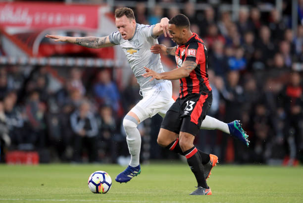 新月俱乐部 新月俱乐部